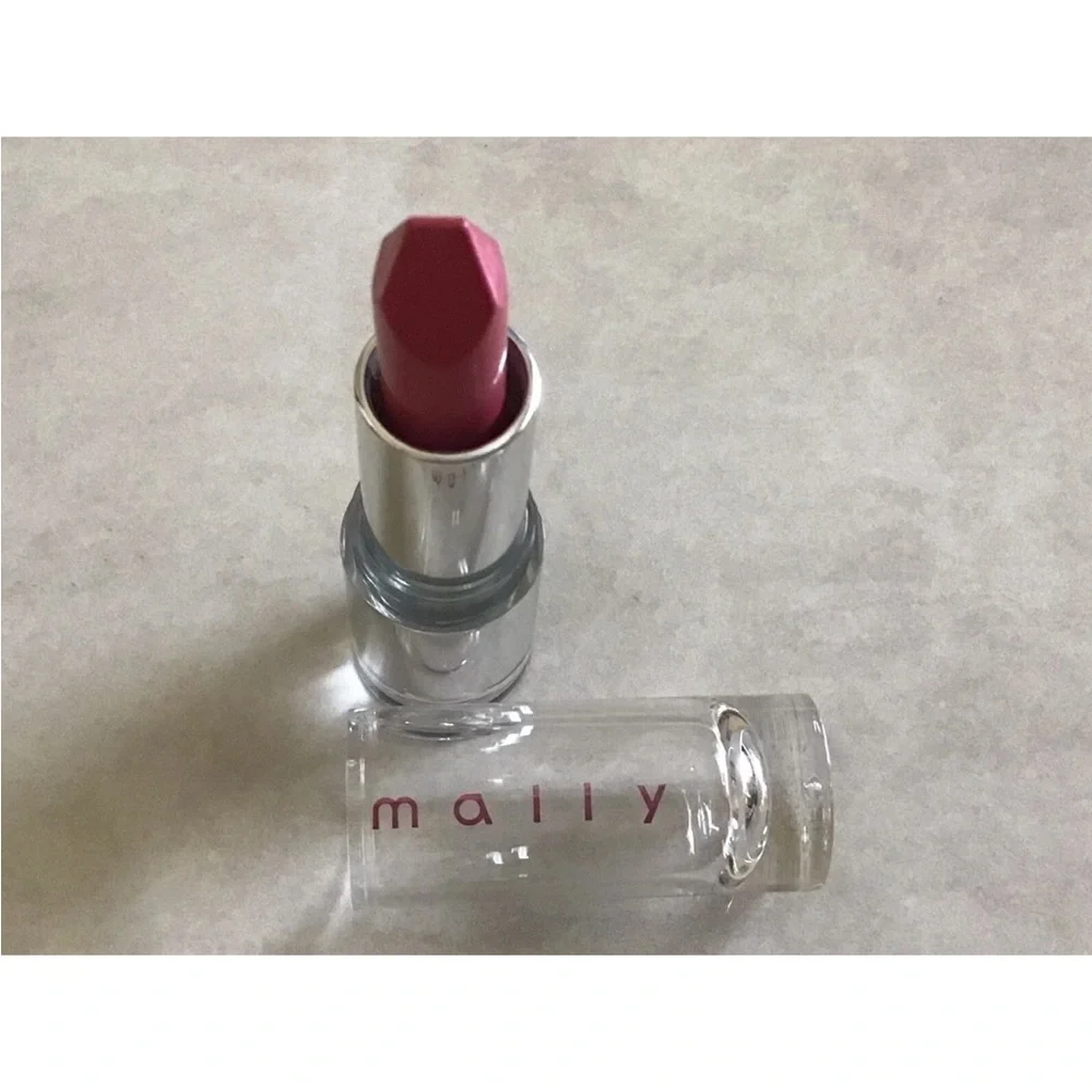 Mally Beauty hydration key